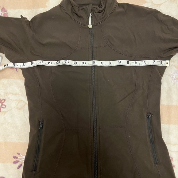 Lululemon Jacket Size 6 - Picture 8 of 8